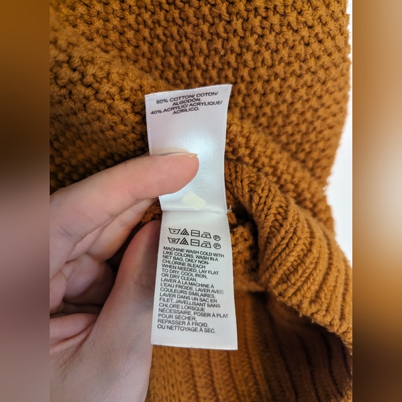 Lucky Brand Chunky Knit V neck Sweater - Picture 4 of 4